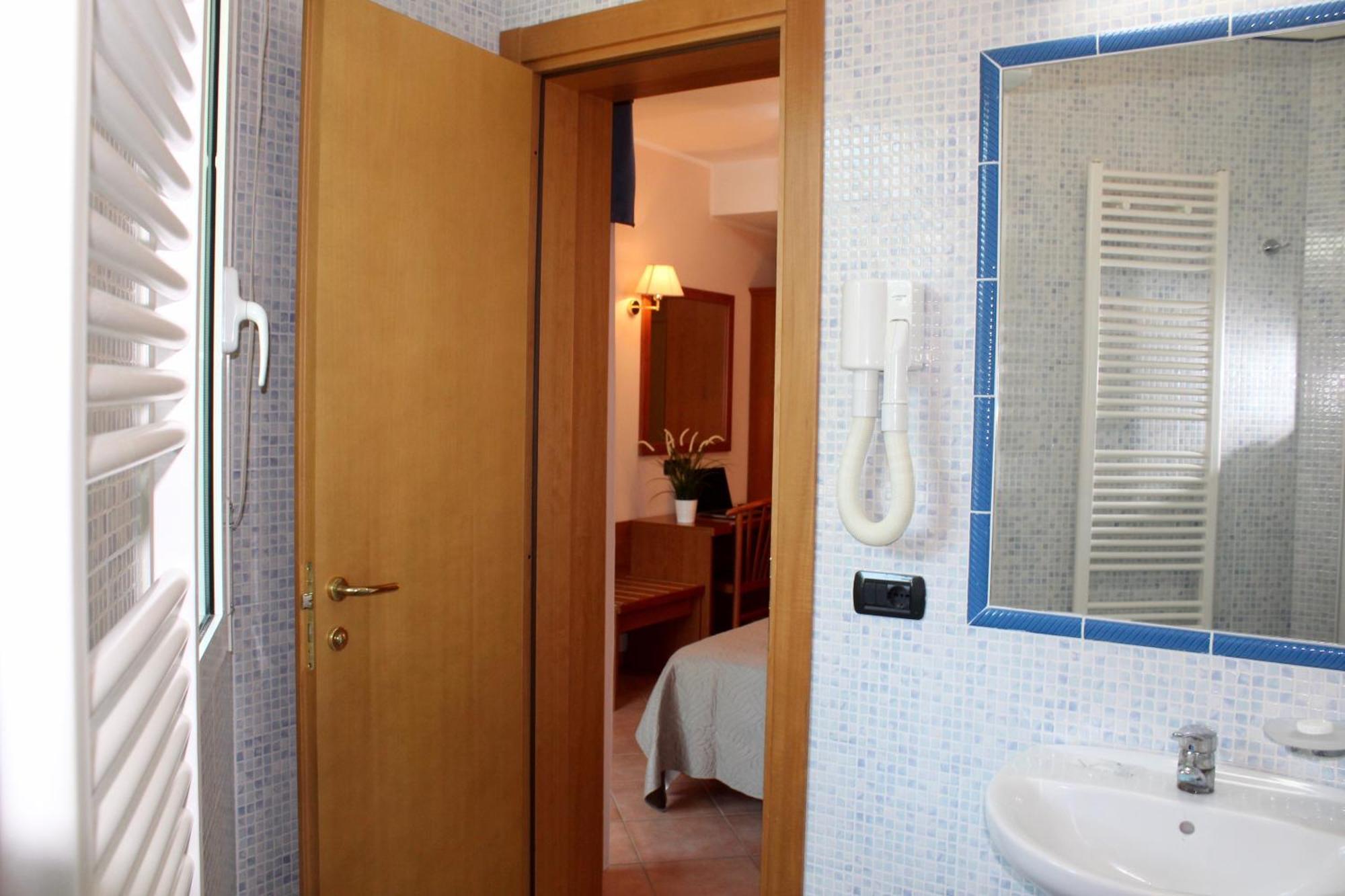 Hotel Jole Cesenatico Εξωτερικό φωτογραφία