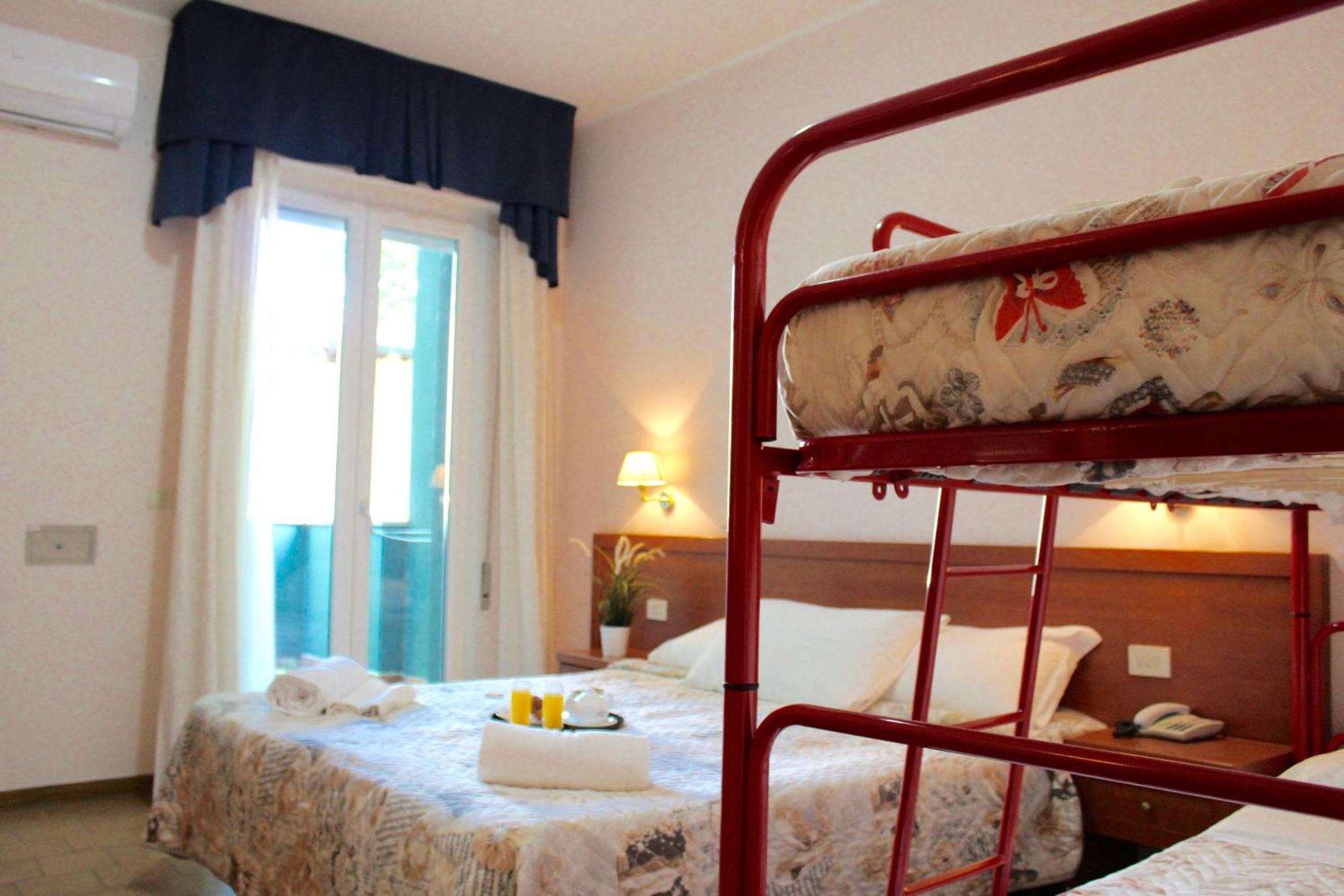 Hotel Jole Cesenatico Εξωτερικό φωτογραφία