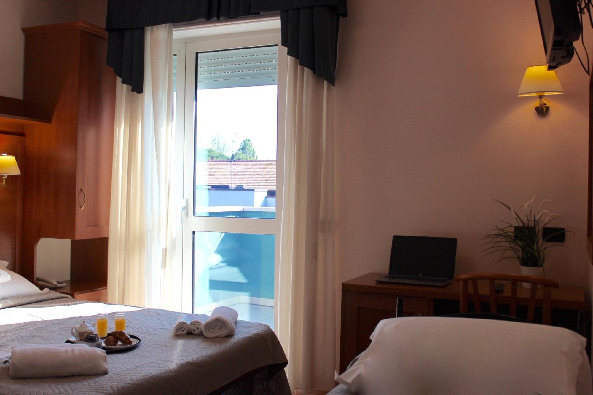 Hotel Jole Cesenatico Εξωτερικό φωτογραφία
