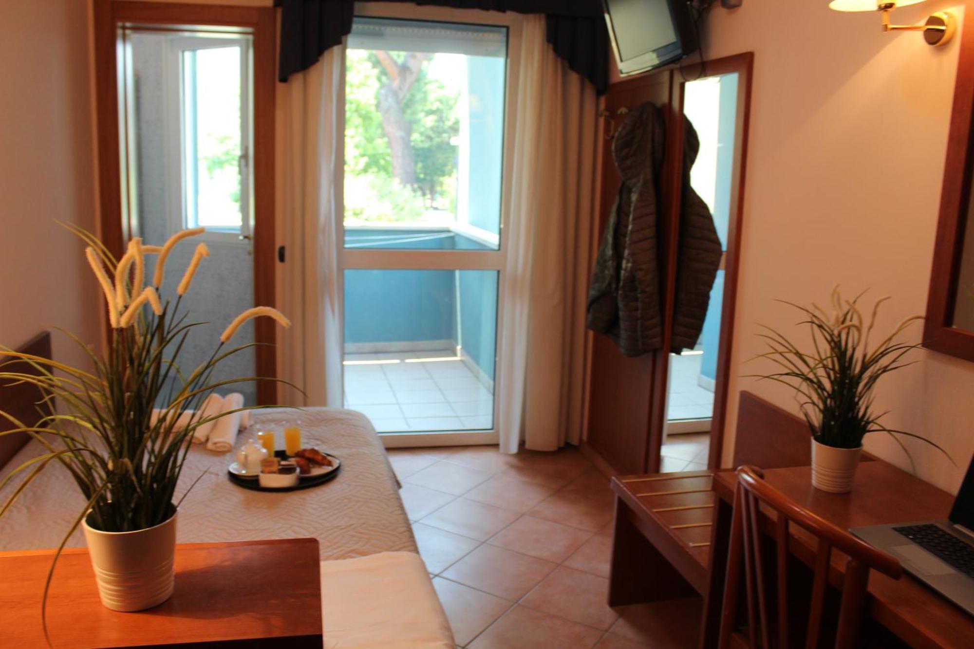 Hotel Jole Cesenatico Εξωτερικό φωτογραφία