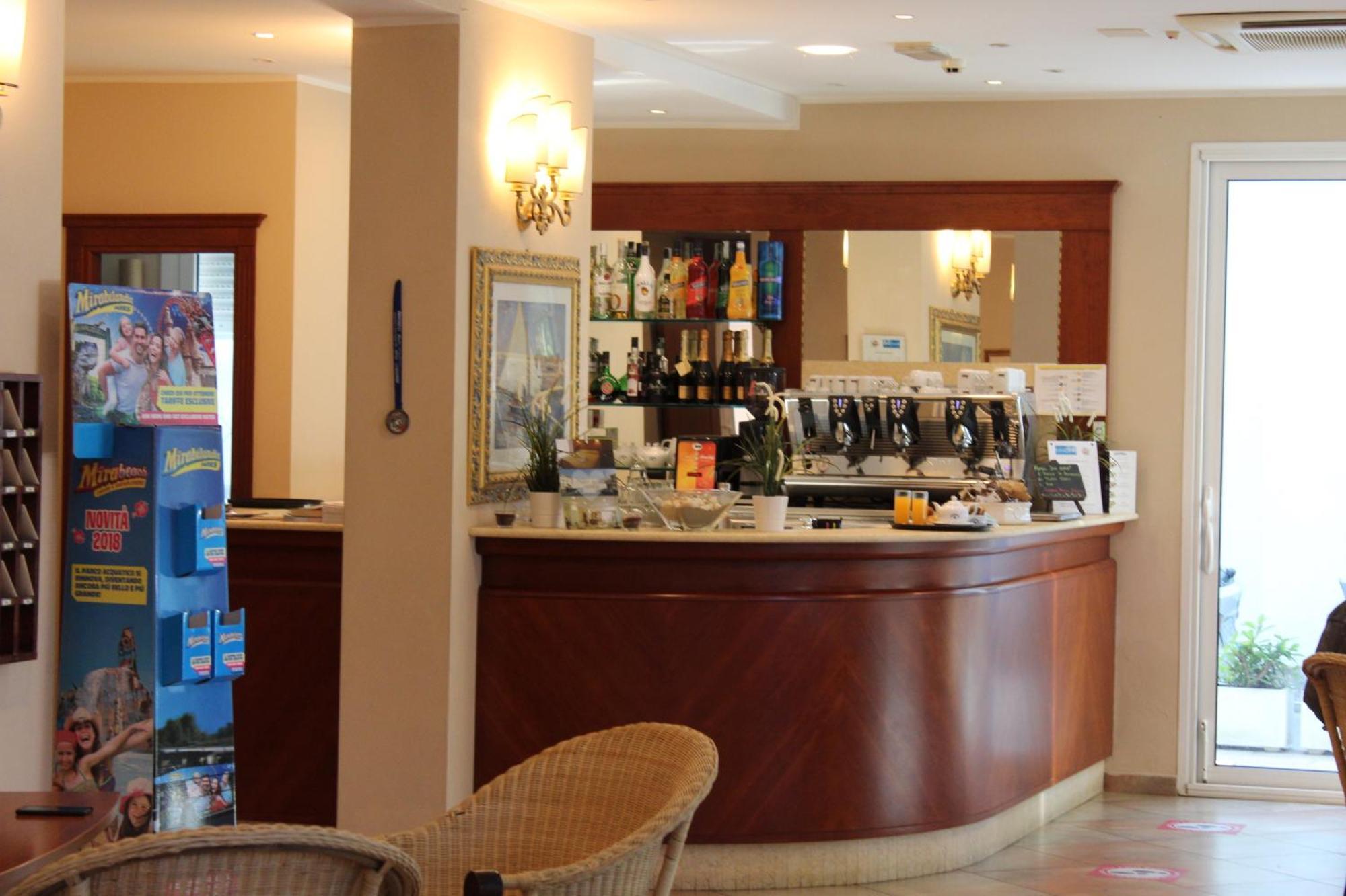 Hotel Jole Cesenatico Εξωτερικό φωτογραφία